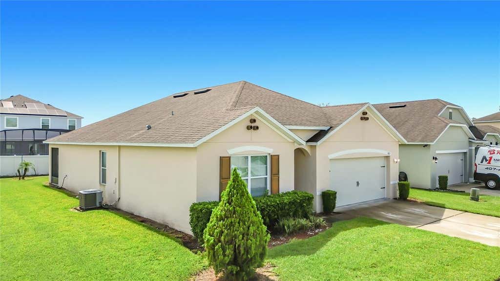 Photo of 829 Sheen Circle, Haines City, FL 33844 (MLS # S5155468)