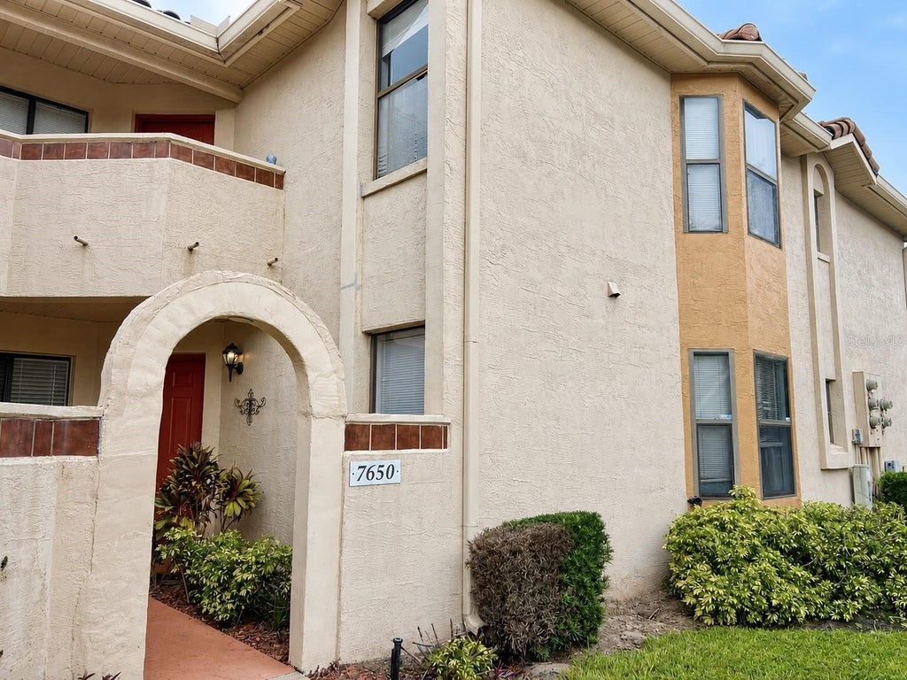 Photo of 7650 Sugar Bend Drive #7650, Orlando, FL 32819 (MLS # S5159829)