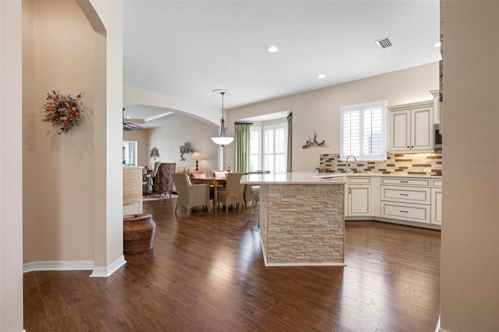 Photo of 1817 Lancashire Drive, Venice, FL 34293 (MLS # N6140529)