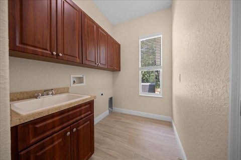 Tiny photo for 5 Saintpaulia Street, Homosassa, FL 34446 (MLS # OM724634)