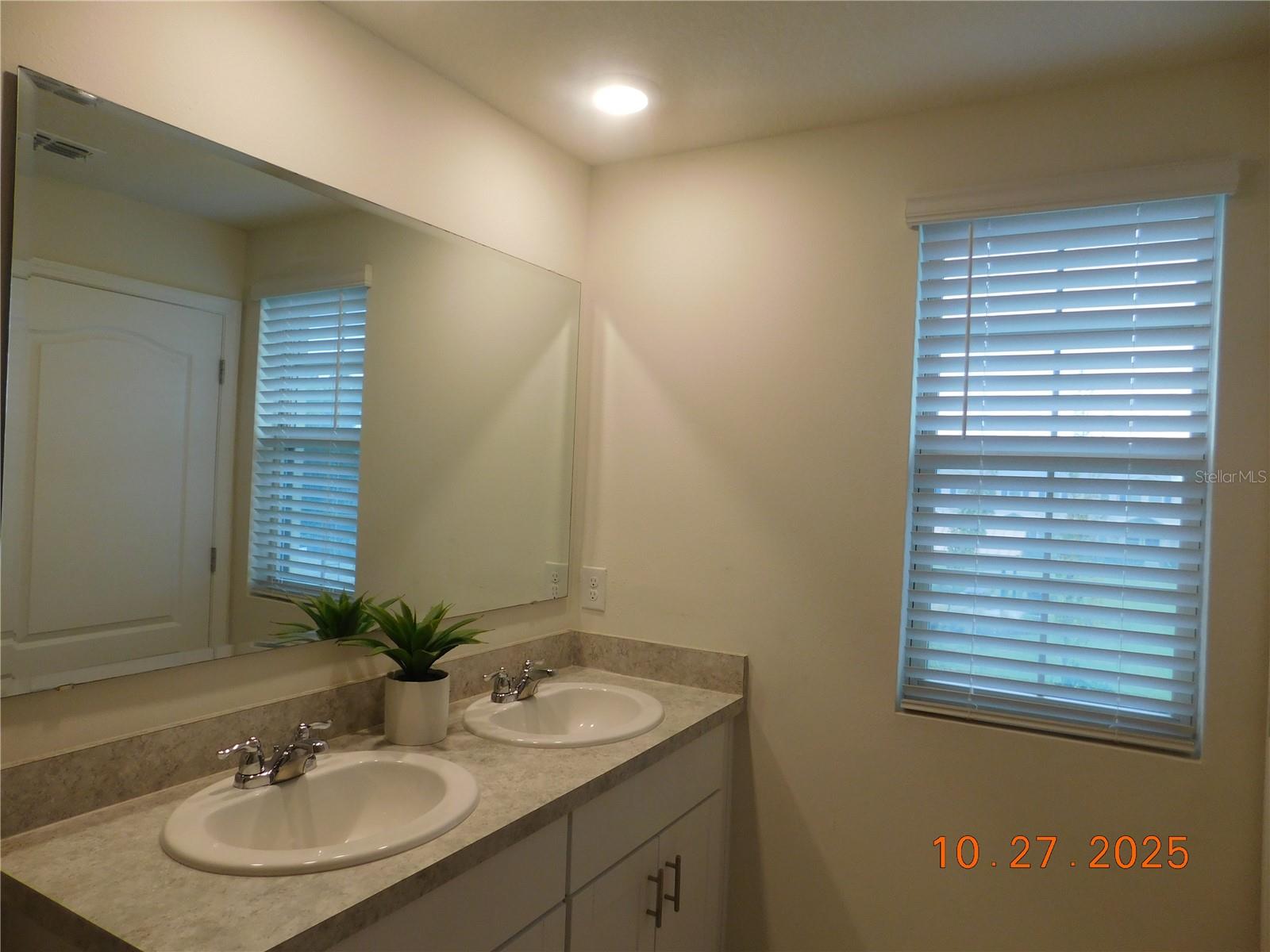 KINDRED PH 2C & 2D - Residential Lease