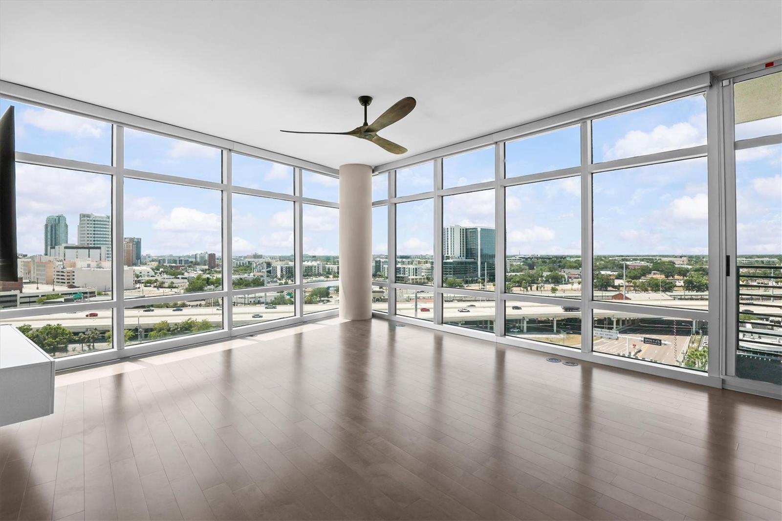1120 E KENNEDY BOULEVARD 1216