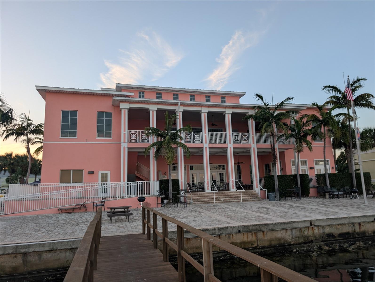 WATERSIDE AT COQUINA KEY SOUTH - Residential