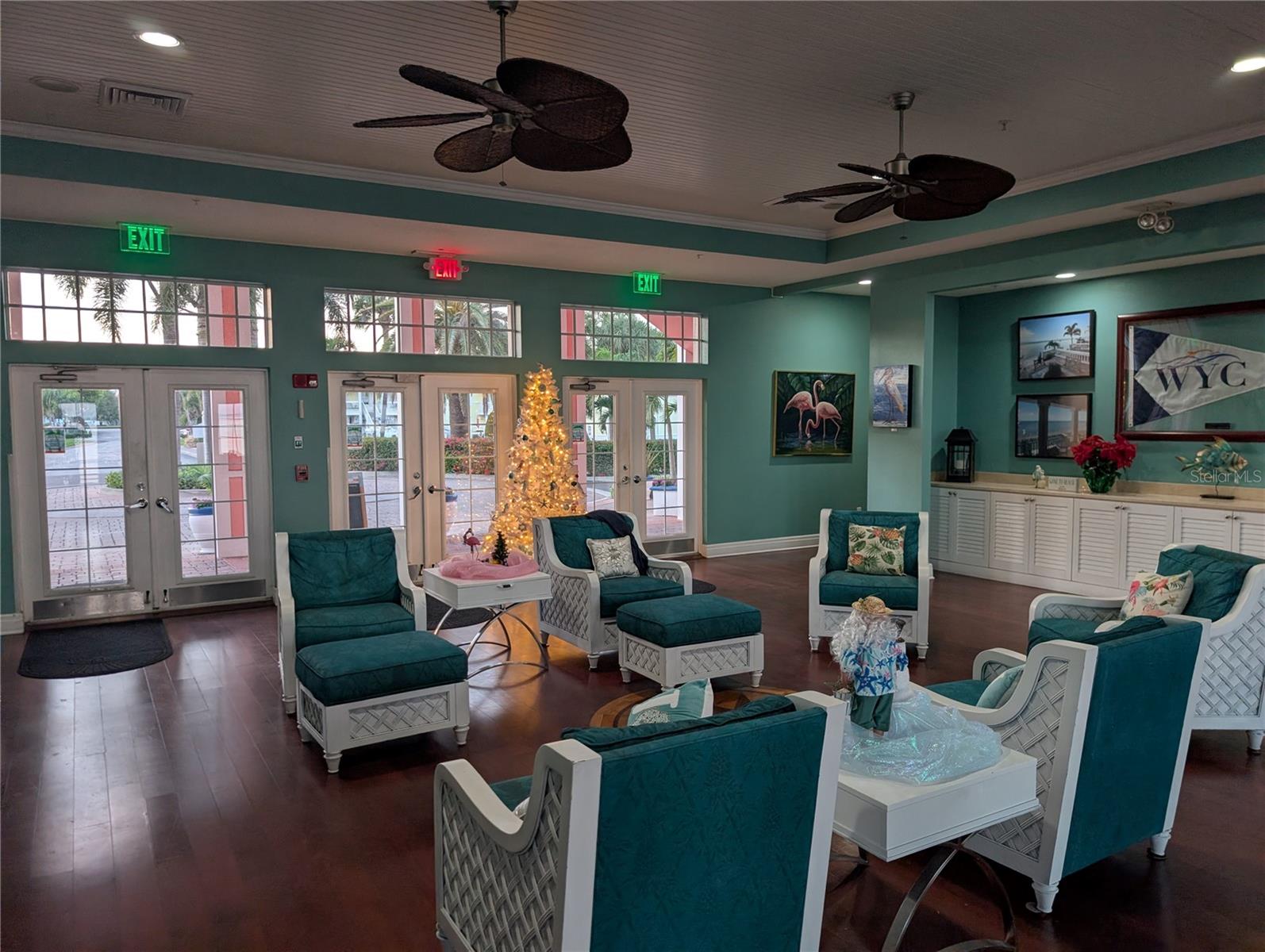 WATERSIDE AT COQUINA KEY SOUTH - Residential