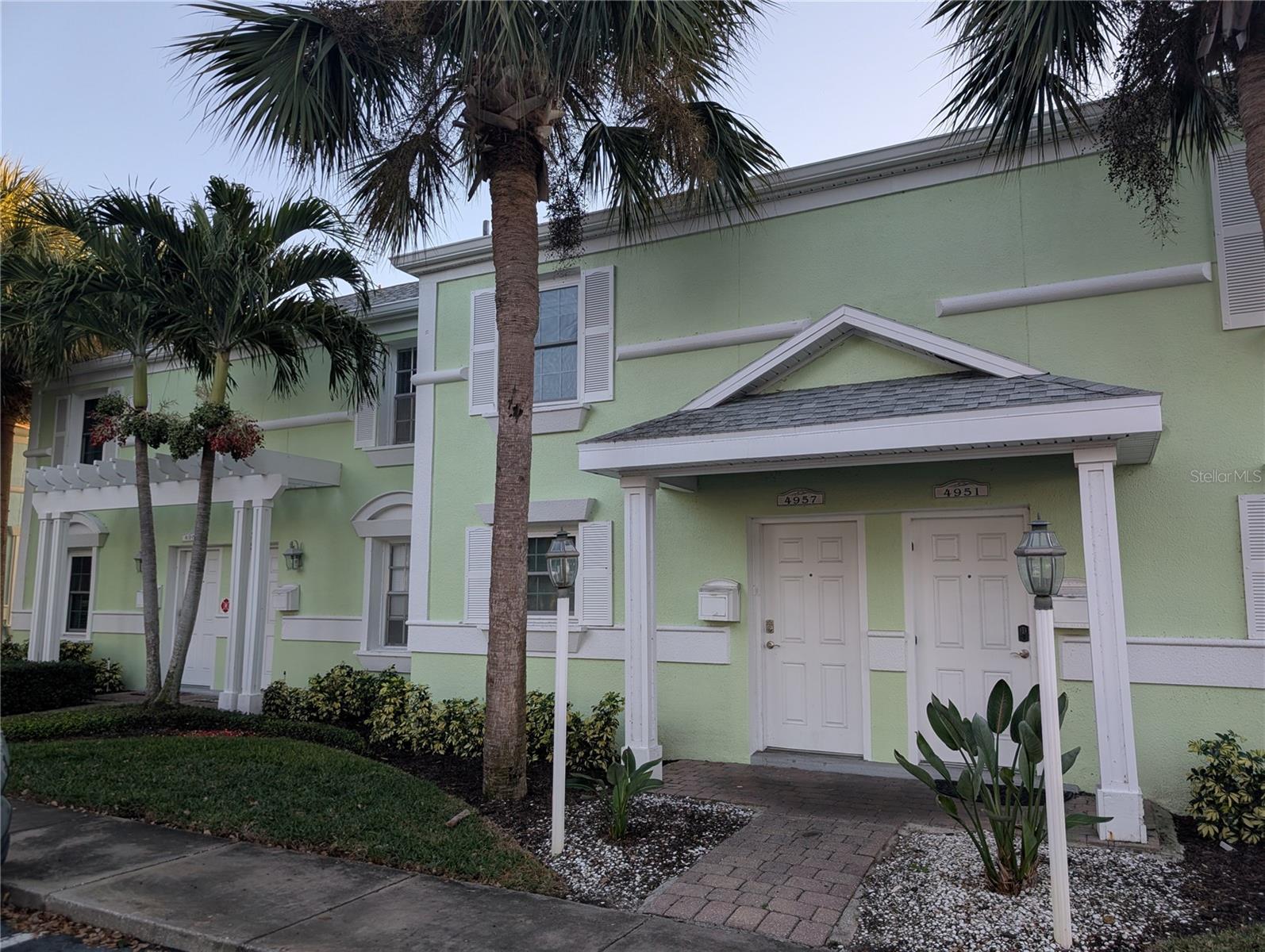 WATERSIDE AT COQUINA KEY SOUTH - Residential