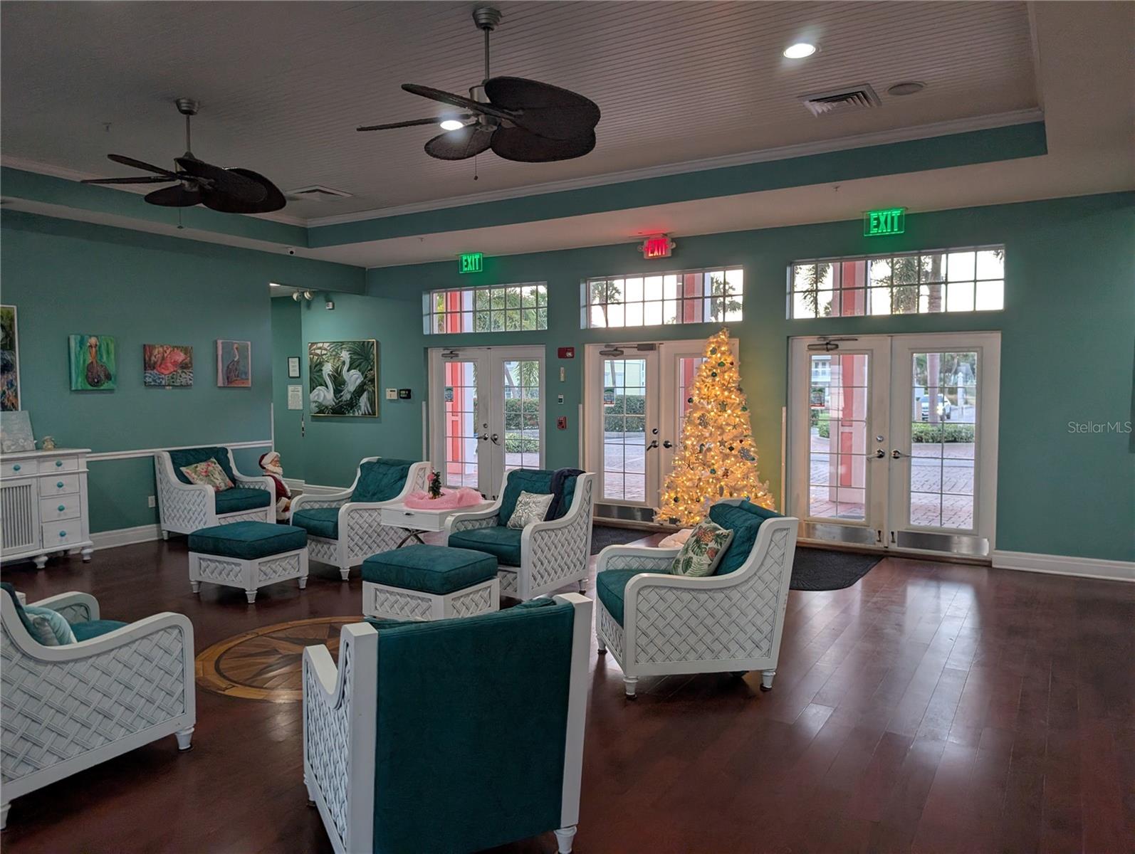 WATERSIDE AT COQUINA KEY SOUTH - Residential