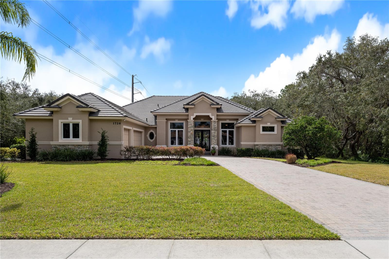 1726 BRACKENHURST PLACE