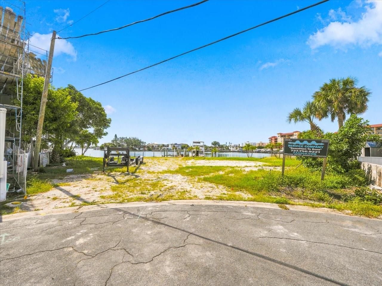 5400 ALOHA DRIVE