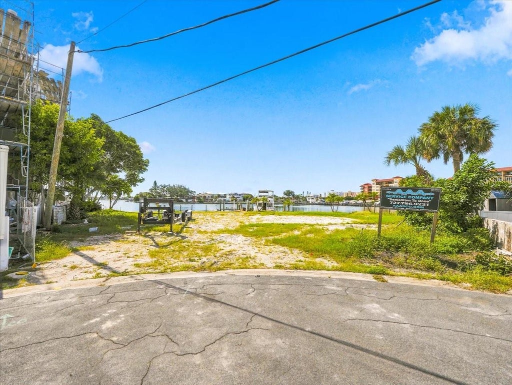 Photo of 5400 Aloha Drive, St Pete Beach, FL 33706 (MLS # TB8547615)