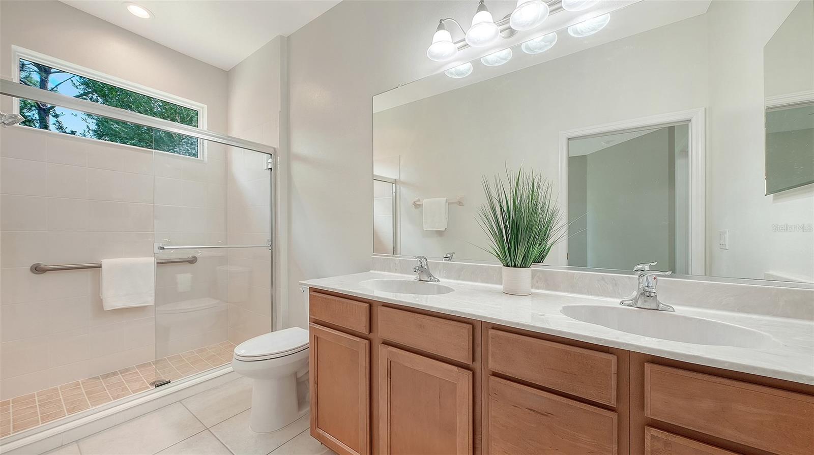 VENETIAN FALLS PH 1 - Residential