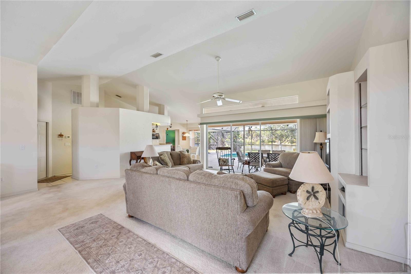 ROTONDA WEST BROADMOOR - Residential