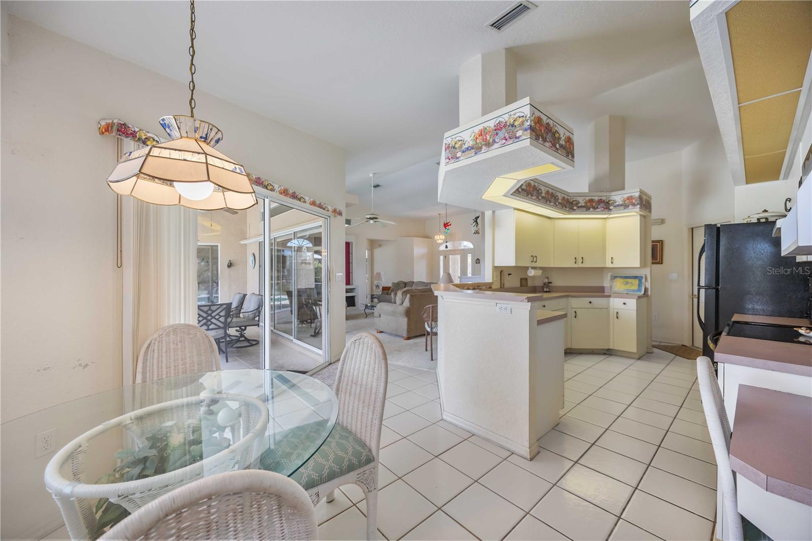 ROTONDA WEST BROADMOOR - Residential