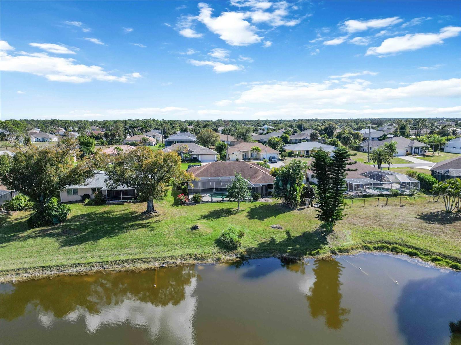 ROTONDA WEST BROADMOOR - Residential