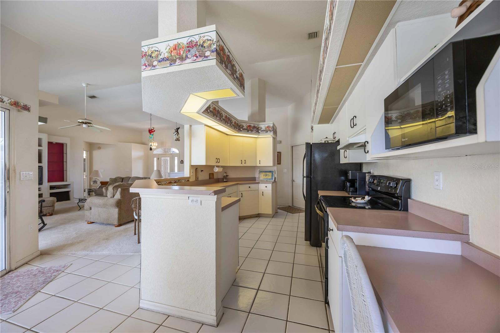 ROTONDA WEST BROADMOOR - Residential