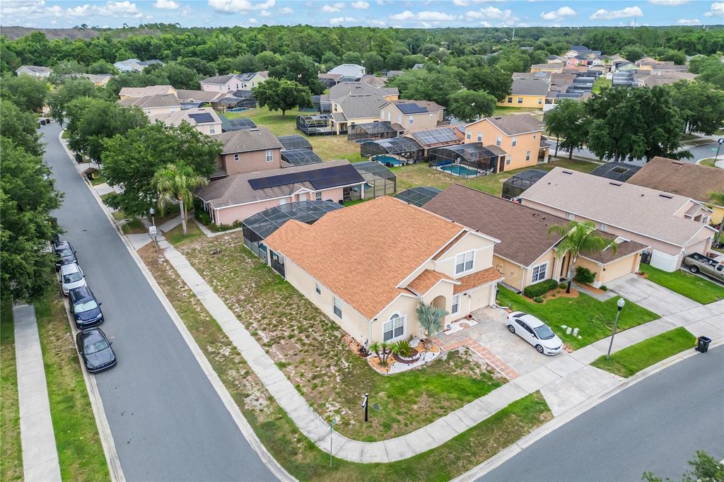 Photo of 1228 Sandy Ridge Drive, Davenport, FL 33896 (MLS # O6417009)