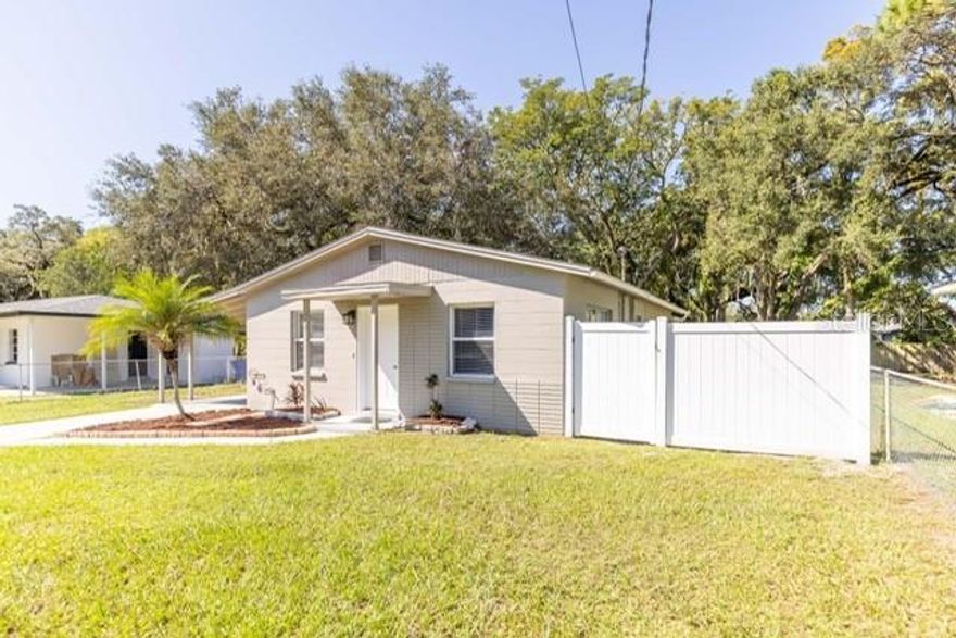 Welcome to 4318 Berkley Drive, a lovingly maintained 3-bedroom, 1-bath home built in 1960, nestled in the heart of Tampa’s desirable King’s Forest neighborhood. Step inside to discover a spacious layout filled with natural light, featuring a cozy dining/living room, and a functional kitchen with ample cabinetry perfect for family gatherings. The primary suite and the two additional bedrooms offer flexibility for guests, a home office, or growing families. Outside, enjoy a generous backyard and patio ideal for weekend barbecues, gardening, or future expansion. The property’s mature landscaping and quiet street add to its curb appeal and charm.
With easy access to I-4, downtown Tampa, and local schools, this home blends convenience with comfort. Whether you're a first-time buyer or looking to downsize, 4318 Berkley Dr is ready to welcome you home.