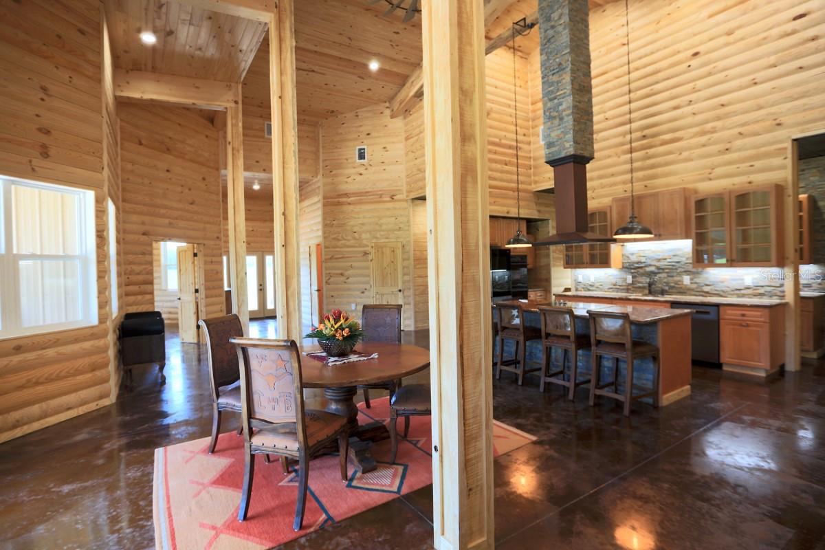 ACREAGE NON - SUBDIVISION - Residential