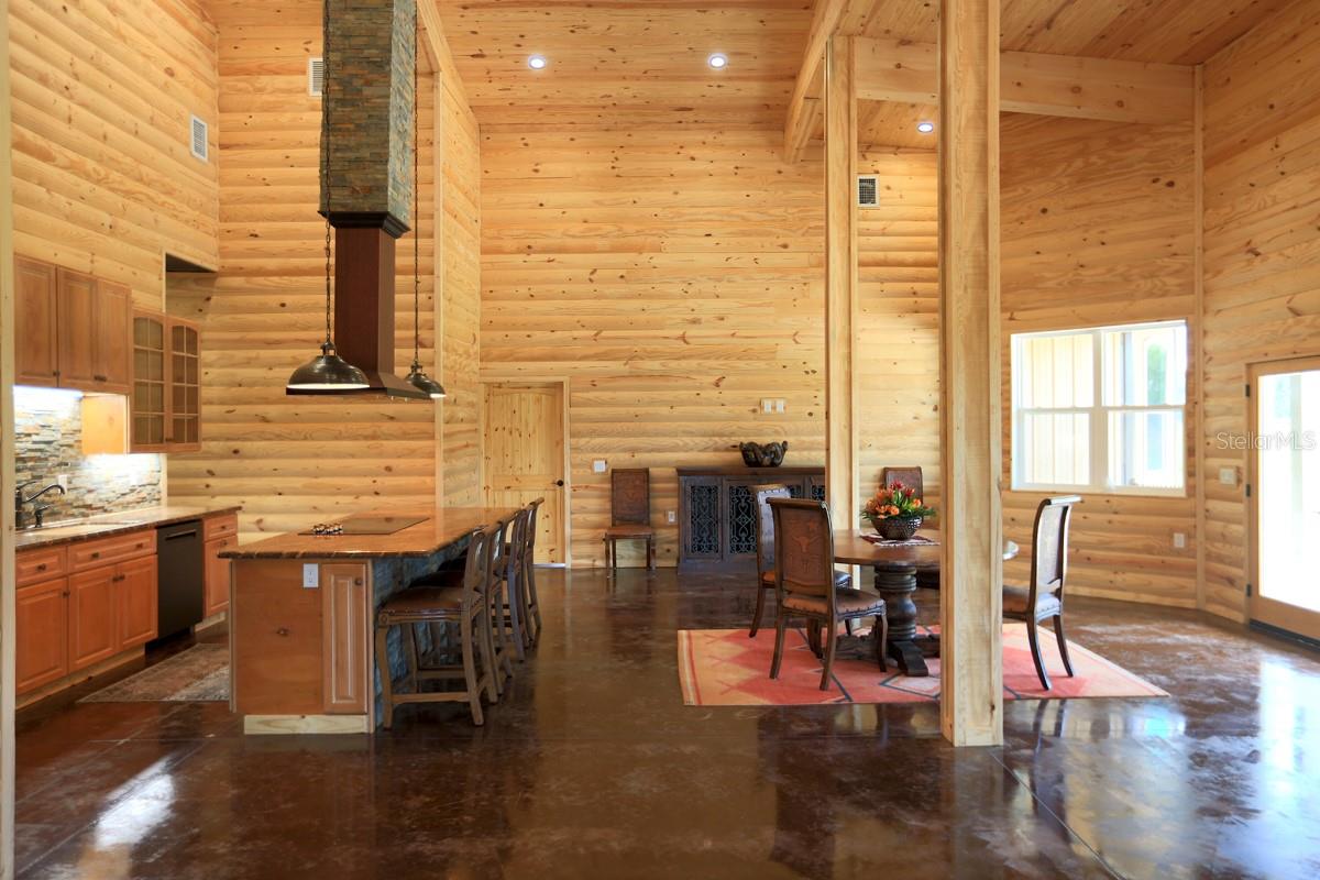 ACREAGE NON - SUBDIVISION - Residential