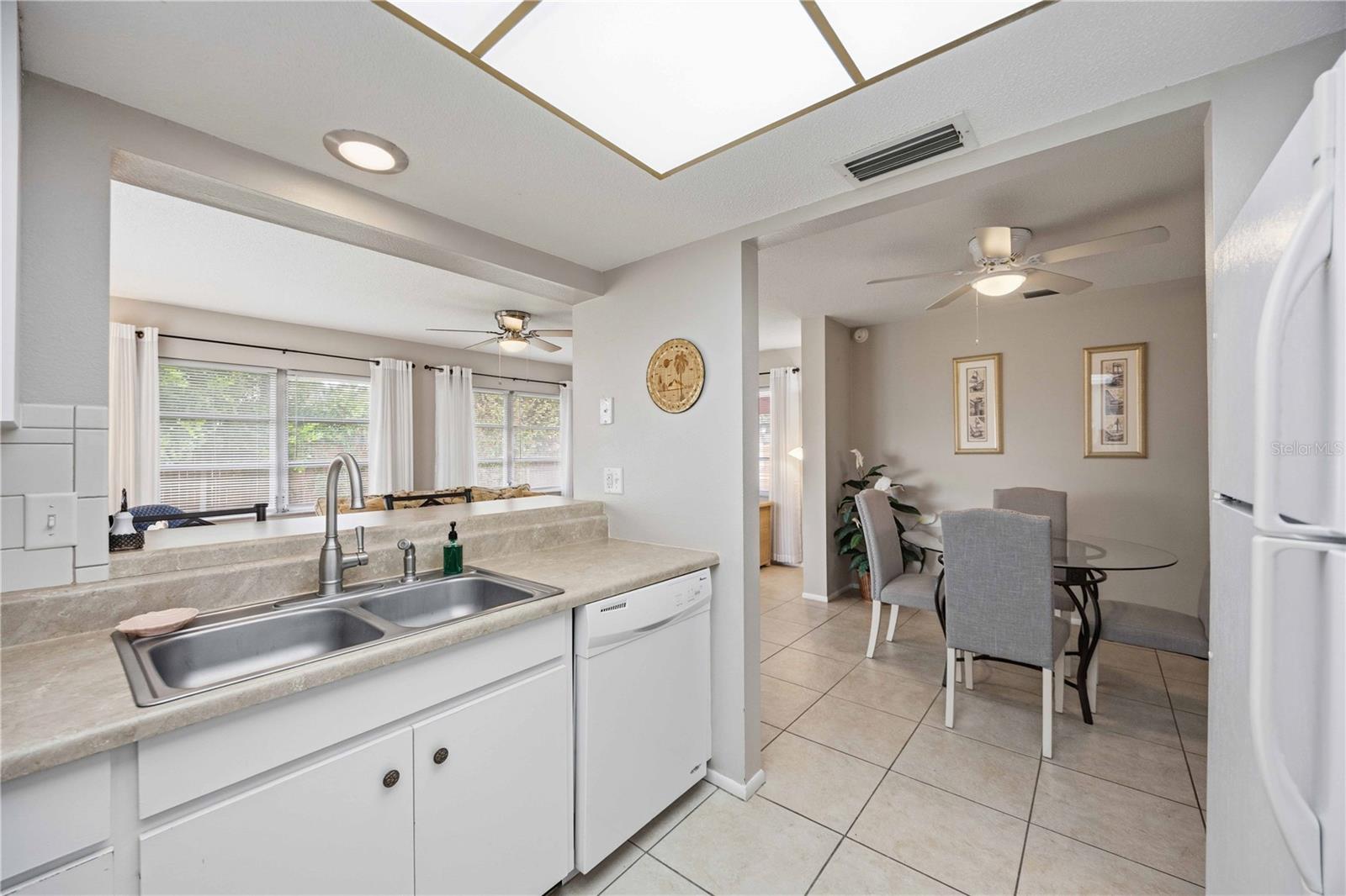 SOUTH VENICE UN 57 - Residential