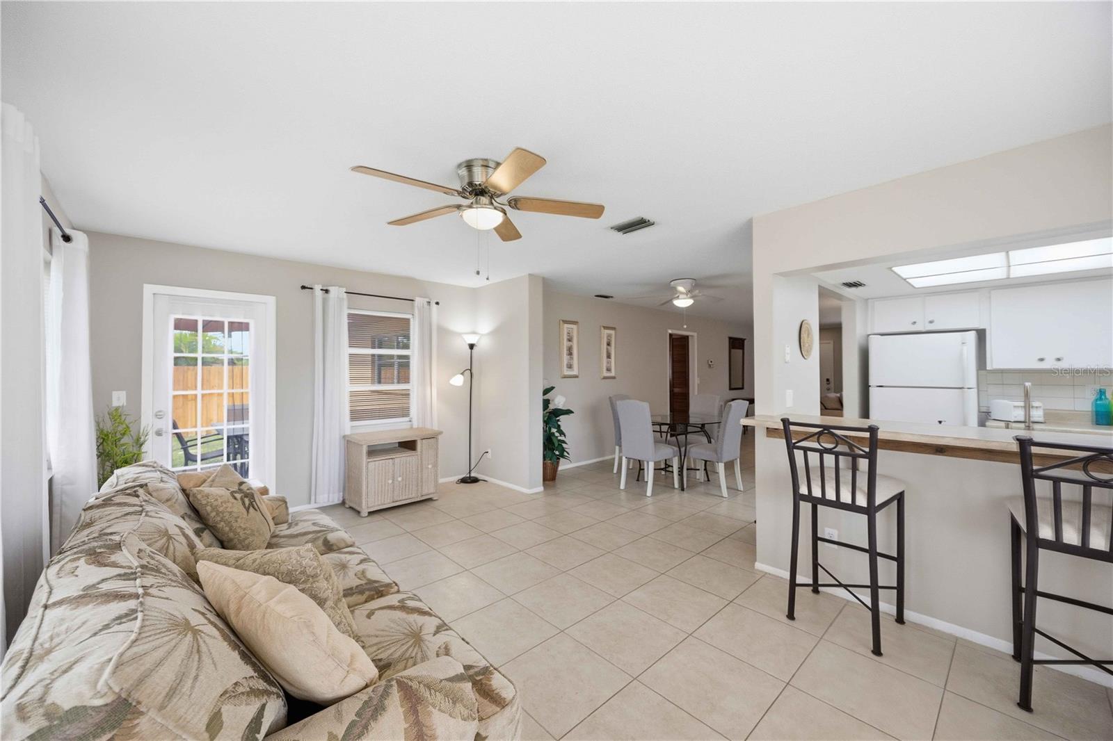 SOUTH VENICE UN 57 - Residential