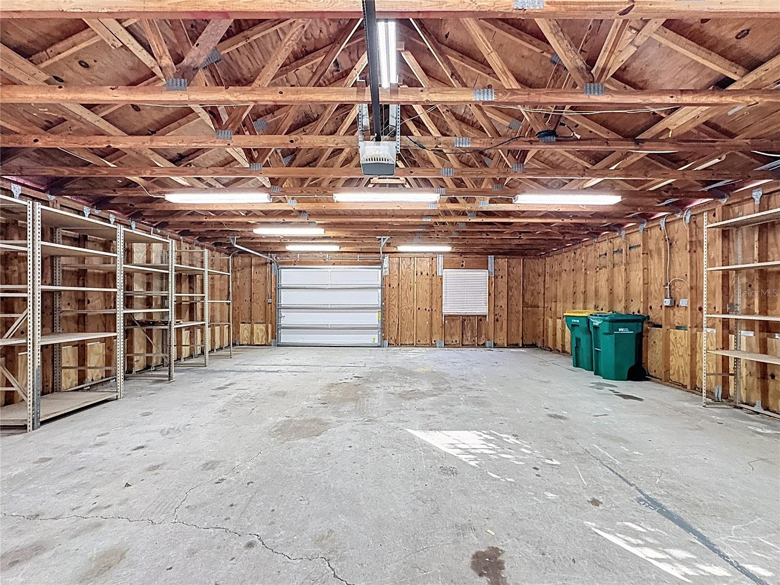 MOUNT DORA GULLERS HOMESTEAD - Residential