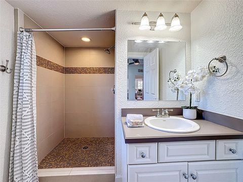 Tiny photo for 1148 N Grandview Street, Mount Dora, FL 32757 (MLS # V4949076)