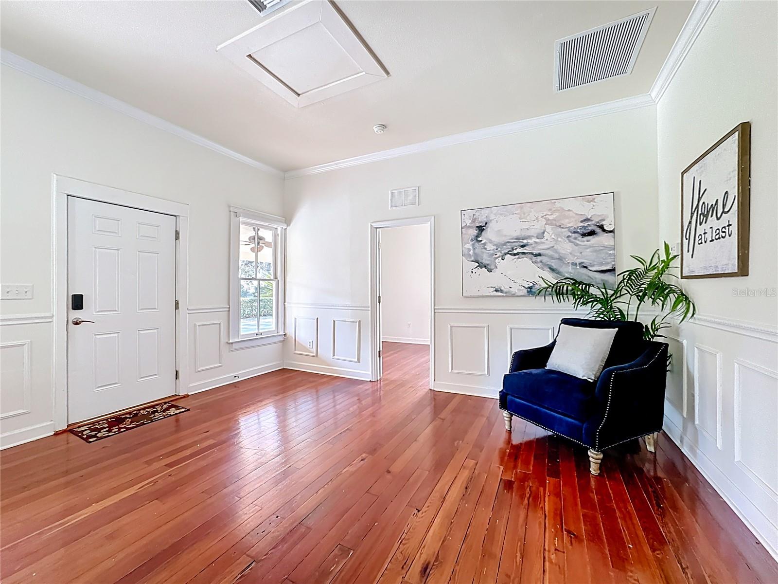 MOUNT DORA GULLERS HOMESTEAD - Residential