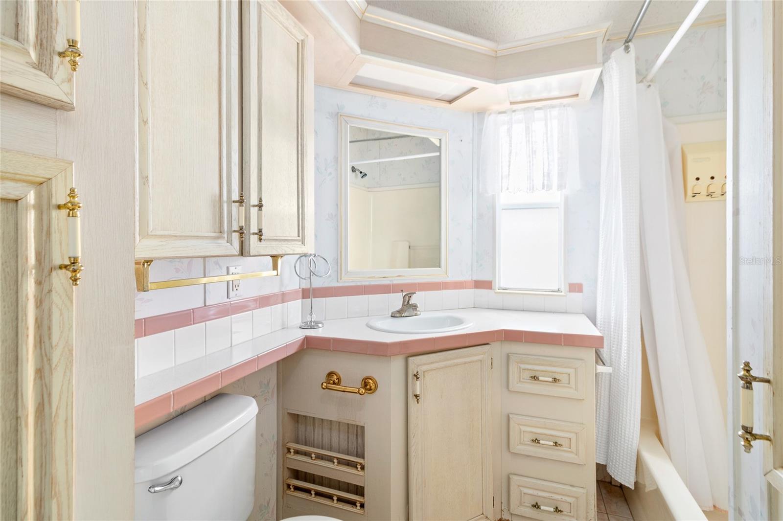 CENTER CREST R V PARK - Residential