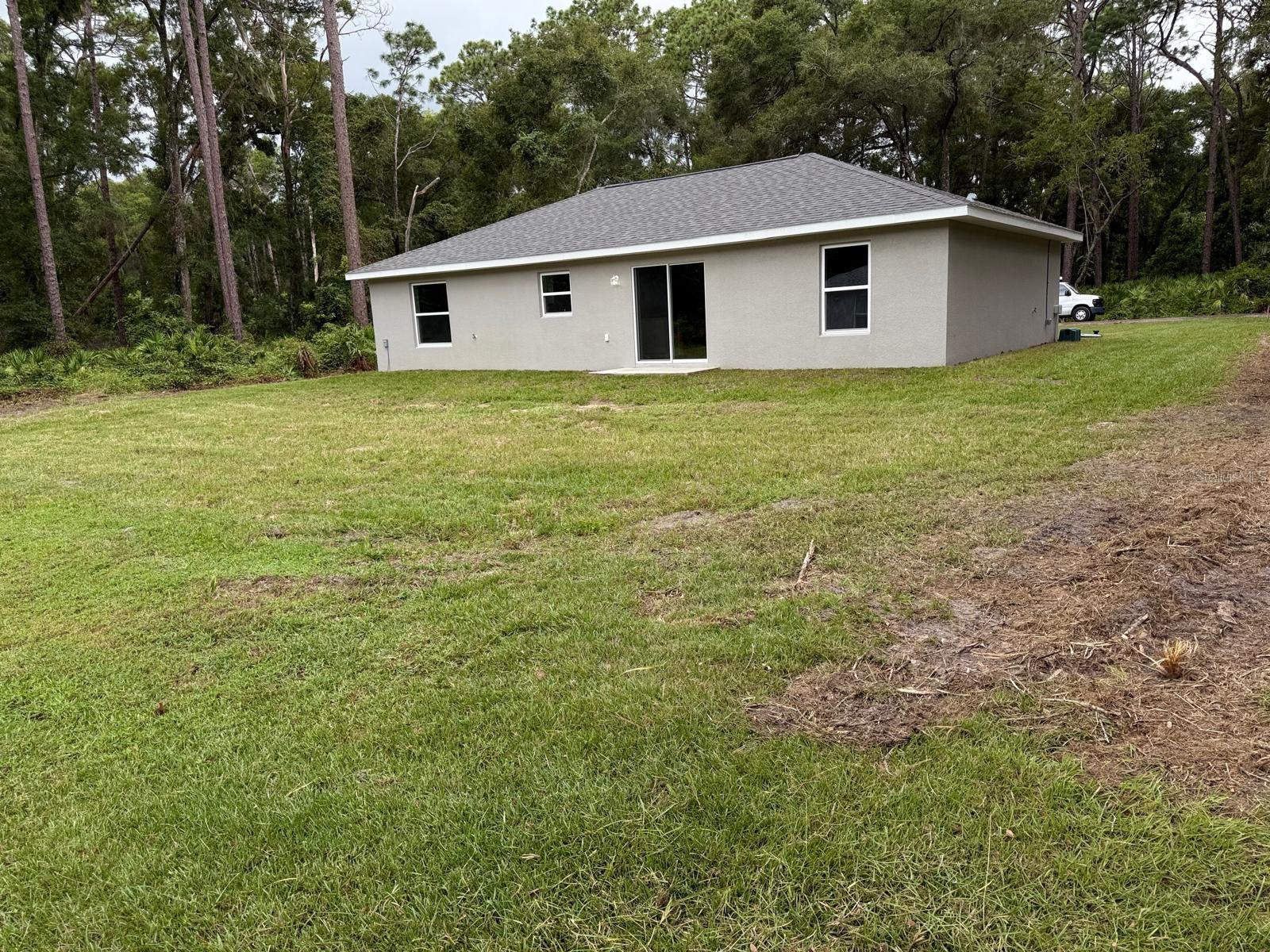 BELLEVIEW HEIGHTS ESTATE - Residential Lease