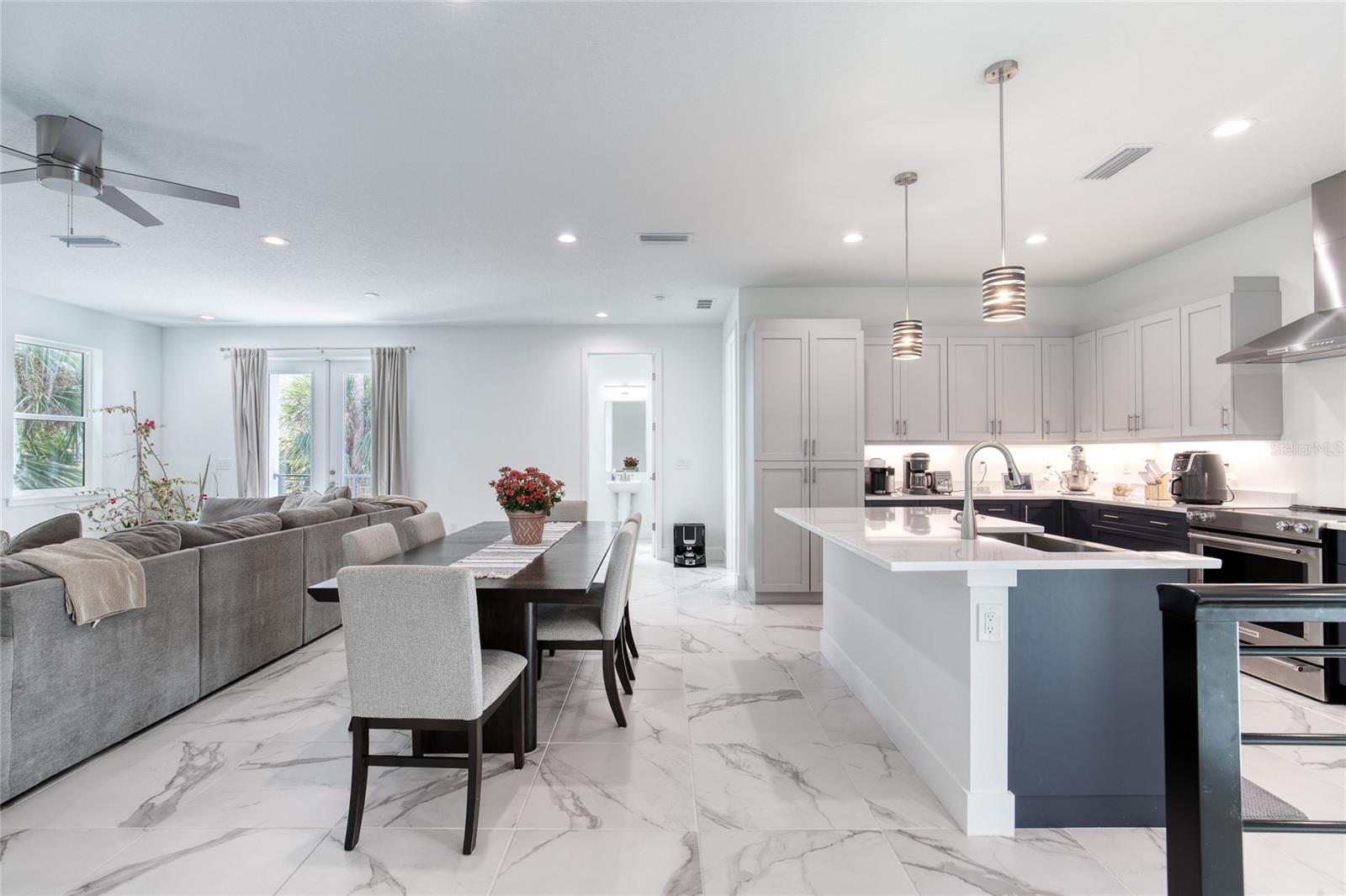 MEMENTO - Residential