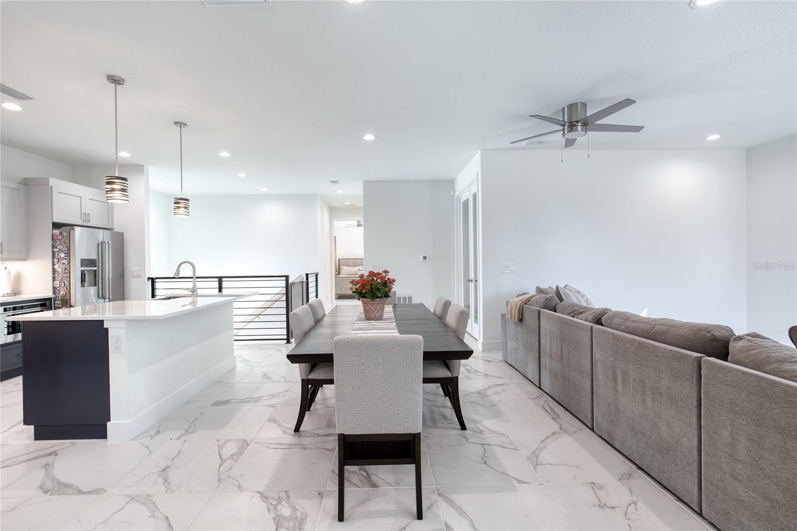 MEMENTO - Residential