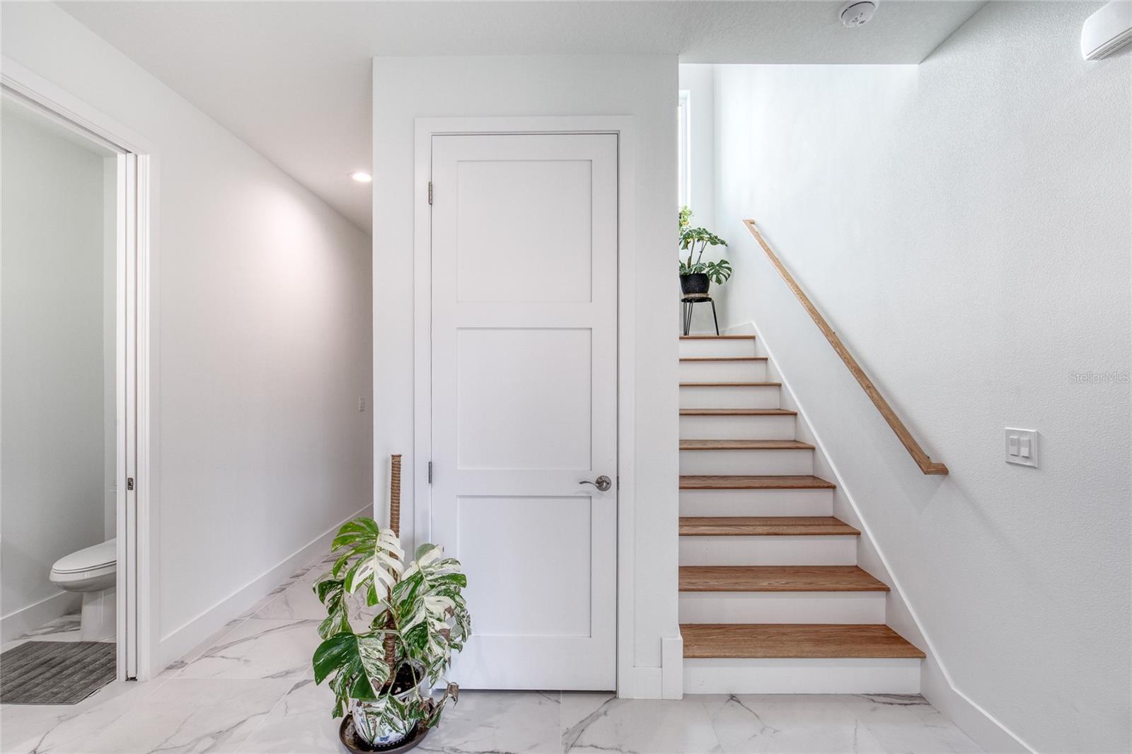 MEMENTO - Residential