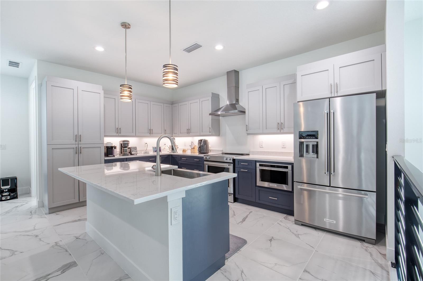 MEMENTO - Residential