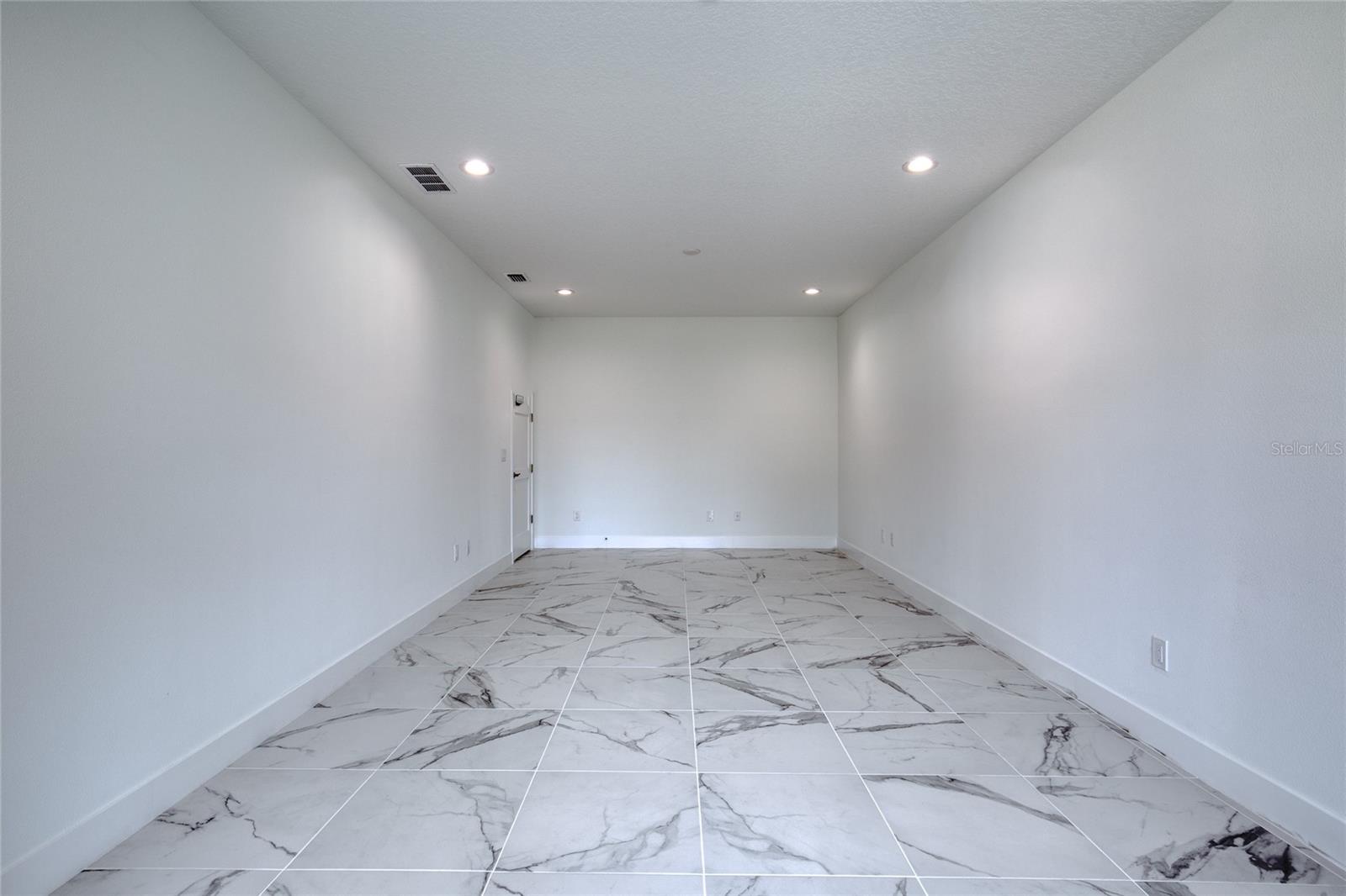 MEMENTO - Residential