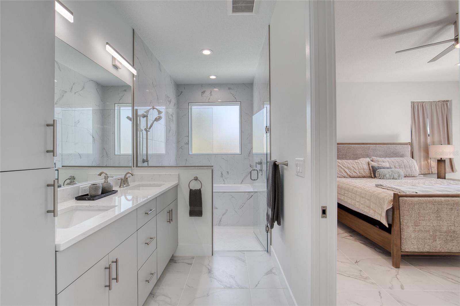 MEMENTO - Residential