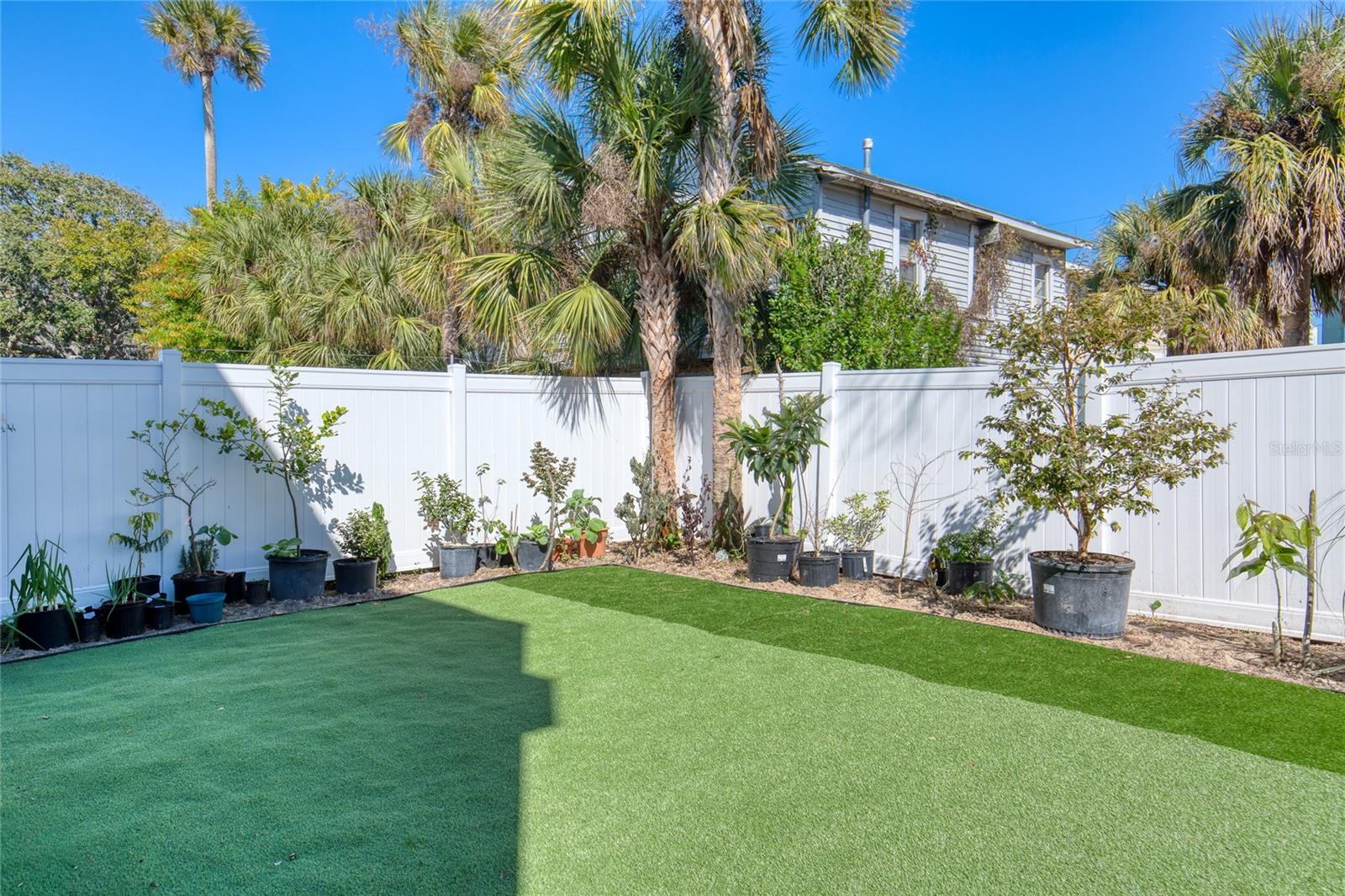 MEMENTO - Residential