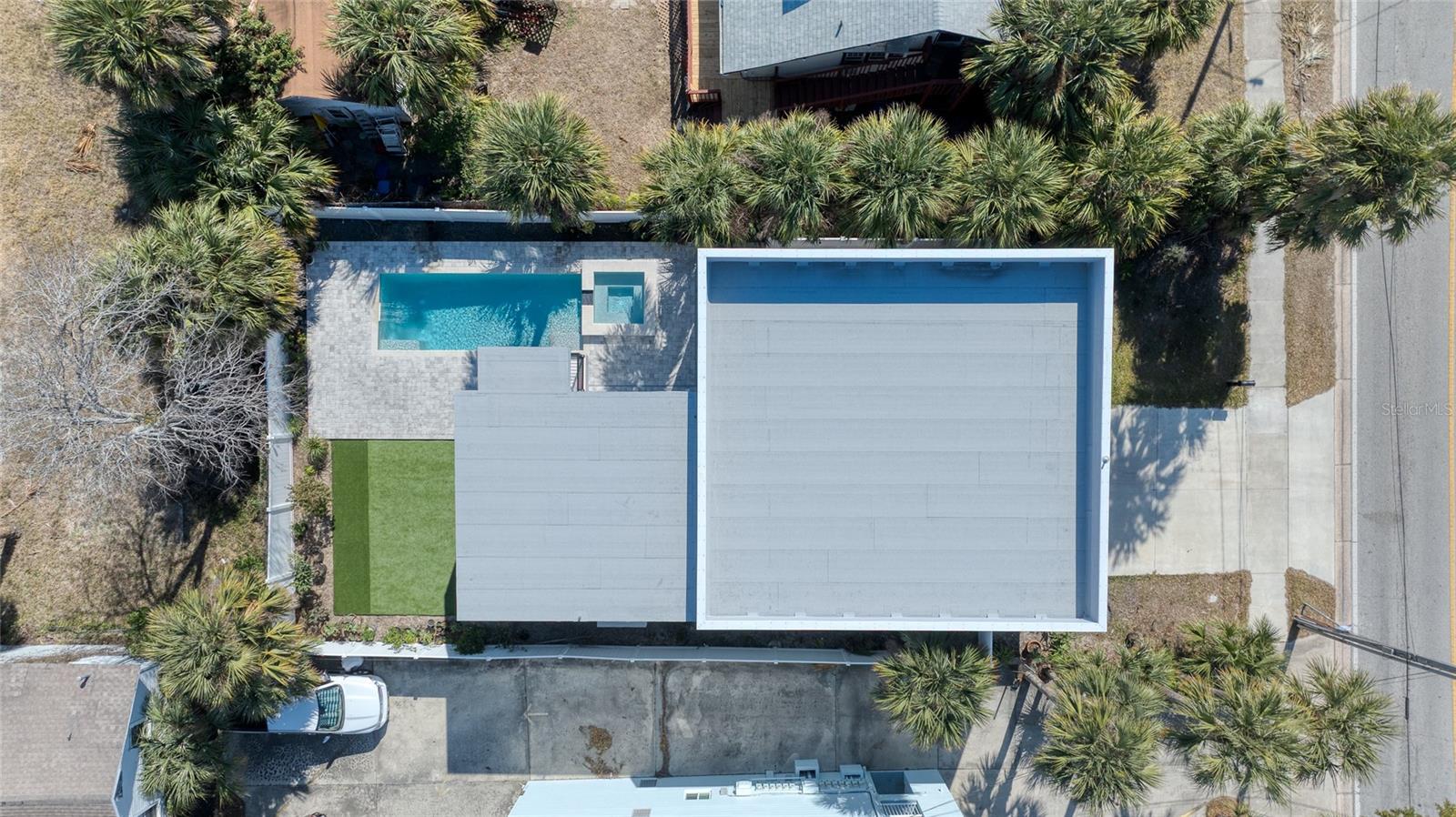 MEMENTO - Residential