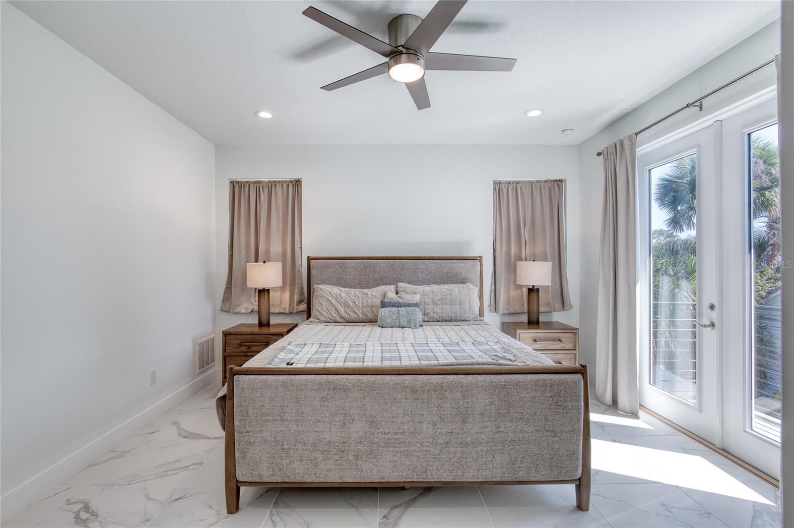 MEMENTO - Residential