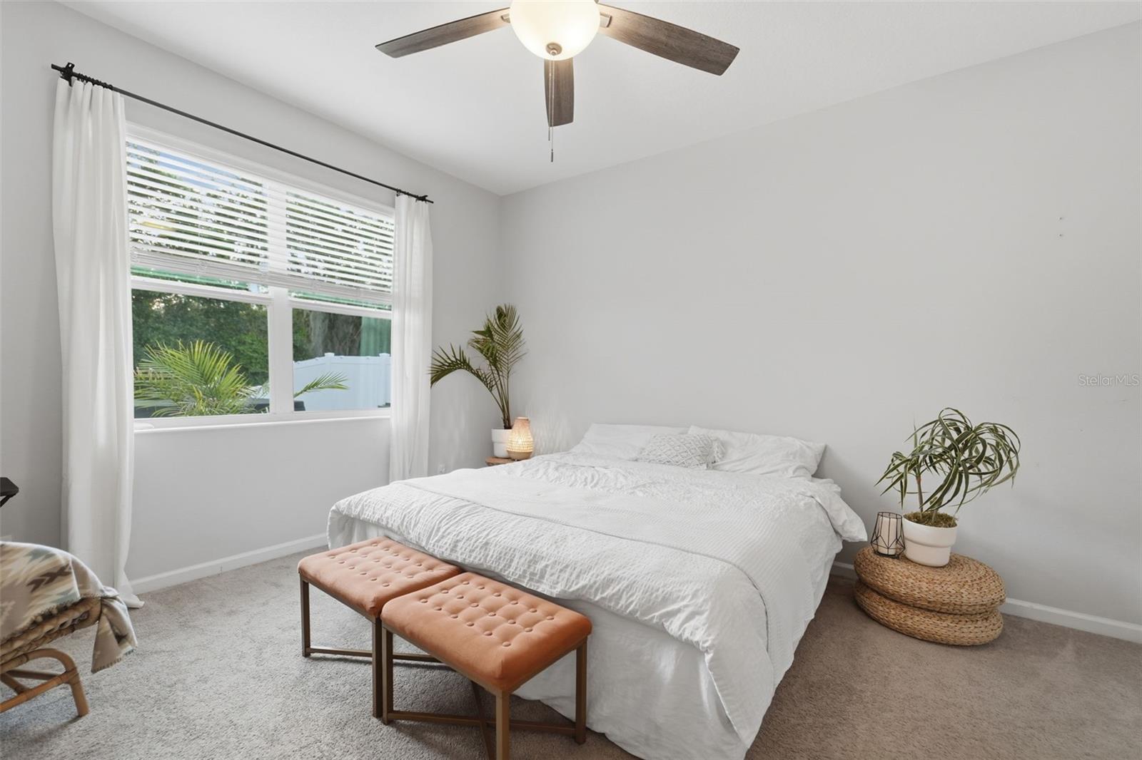 REDBRIDGE SQUARE - Residential