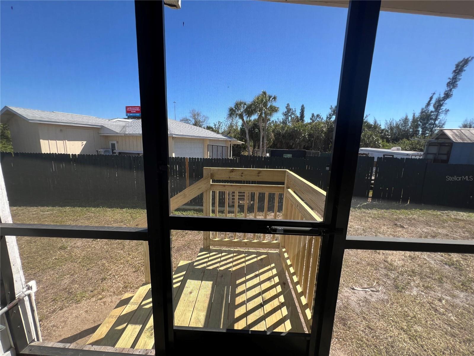 MYRTLE GARDENS - Residential Lease