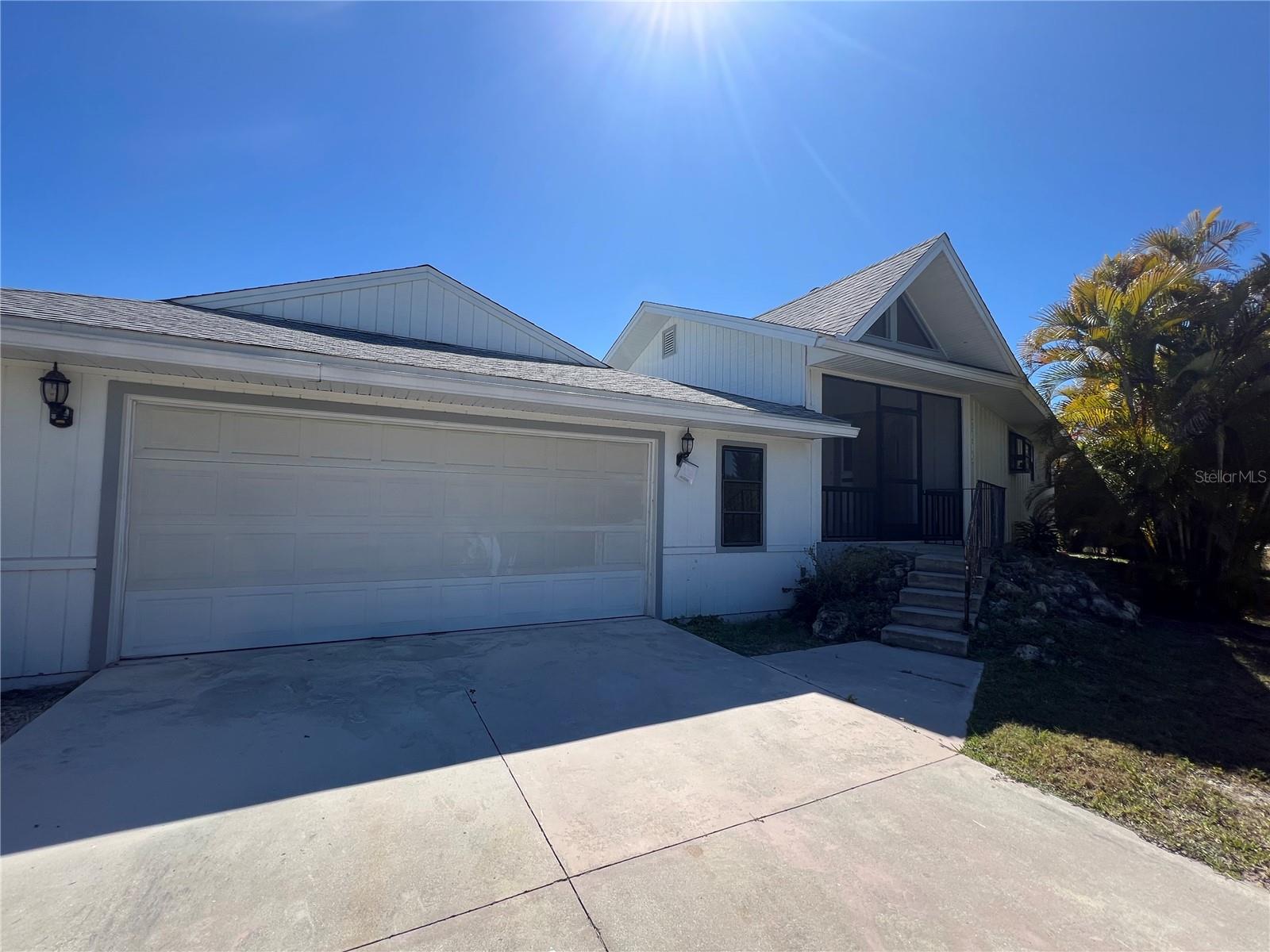 MYRTLE GARDENS - Residential Lease