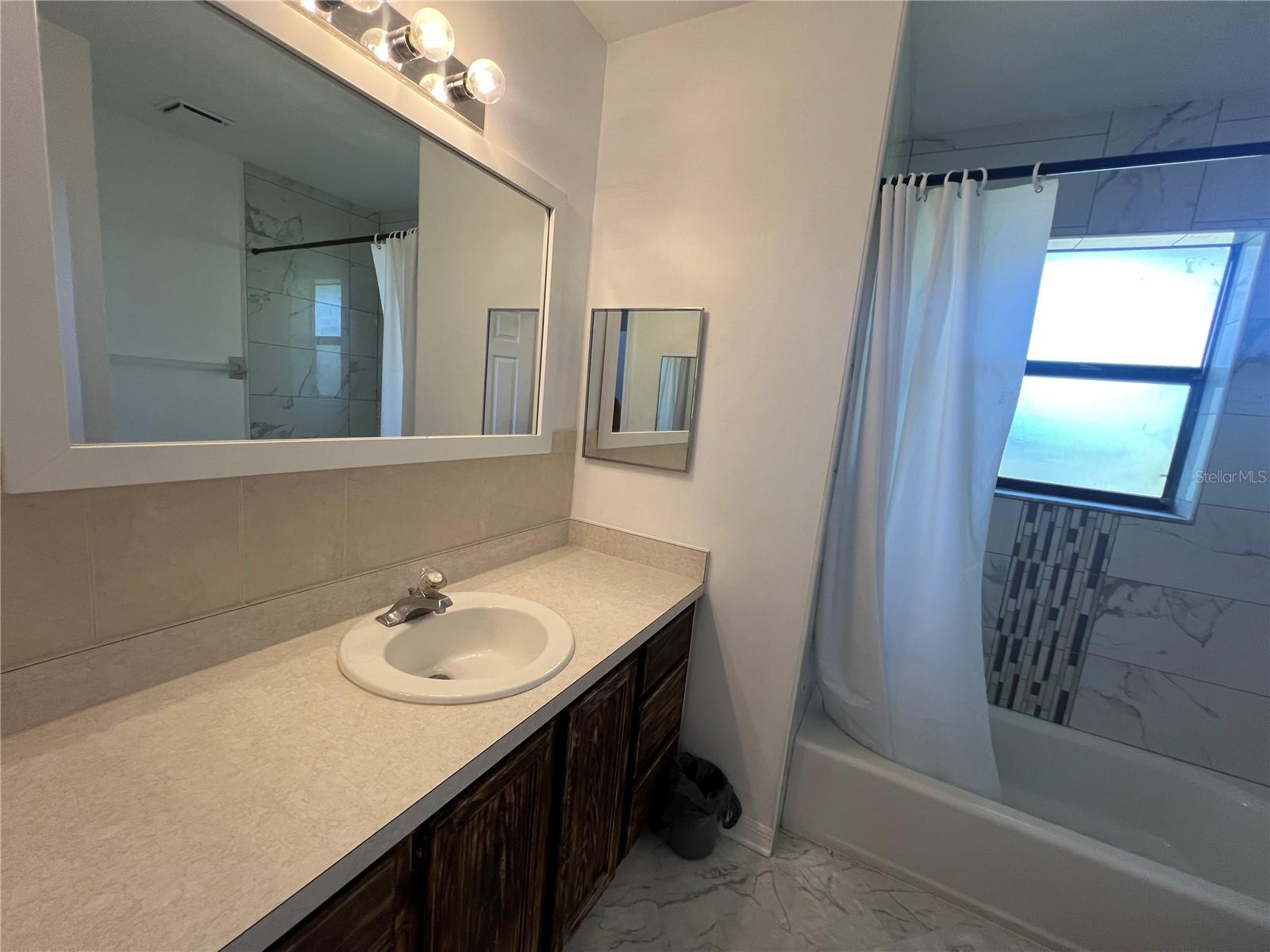 MYRTLE GARDENS - Residential Lease