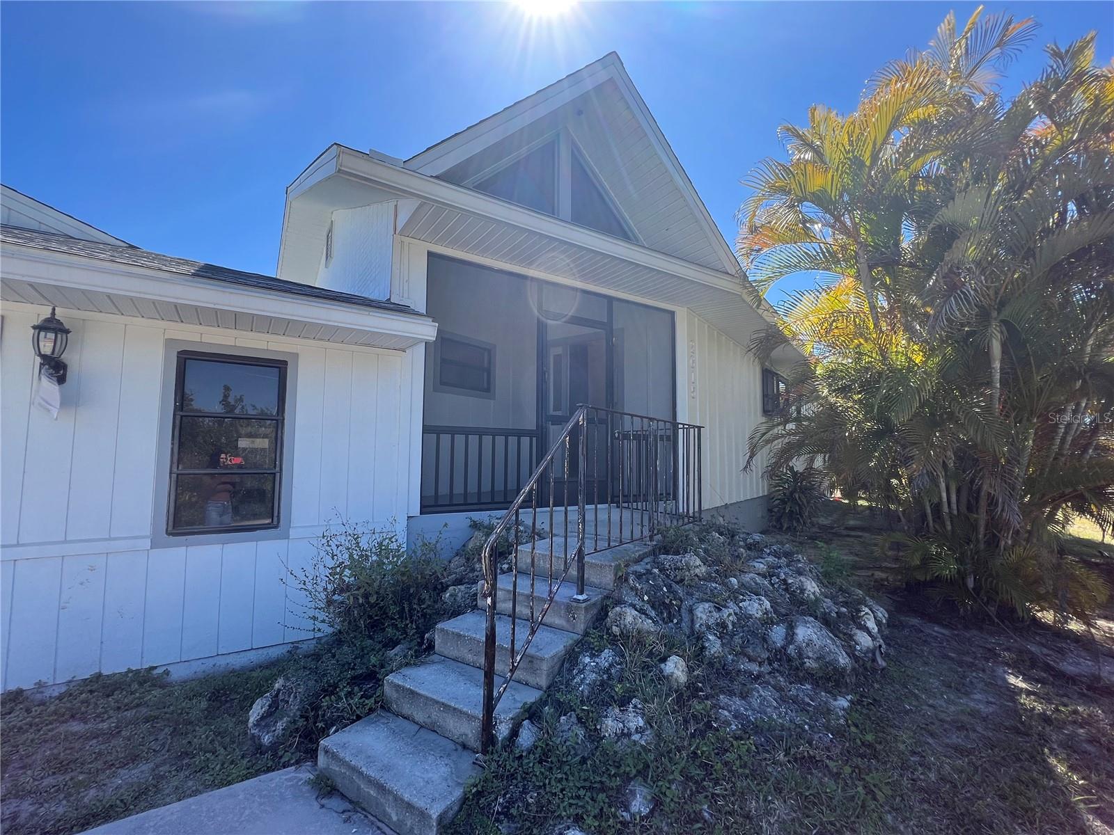 MYRTLE GARDENS - Residential Lease