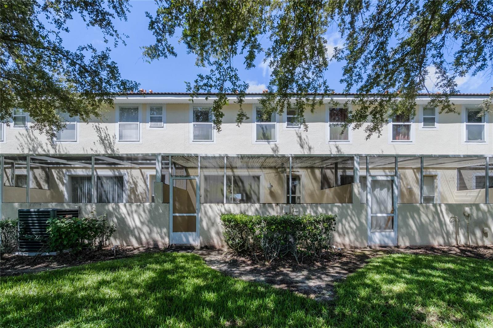 FIESTA KEY - Residential