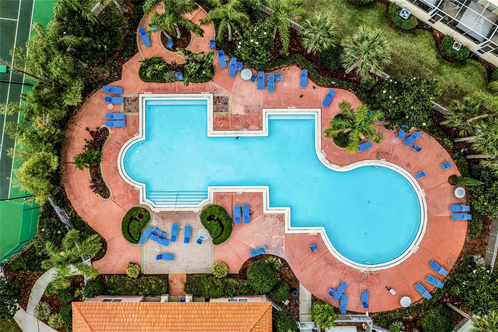 FIESTA KEY - Residential