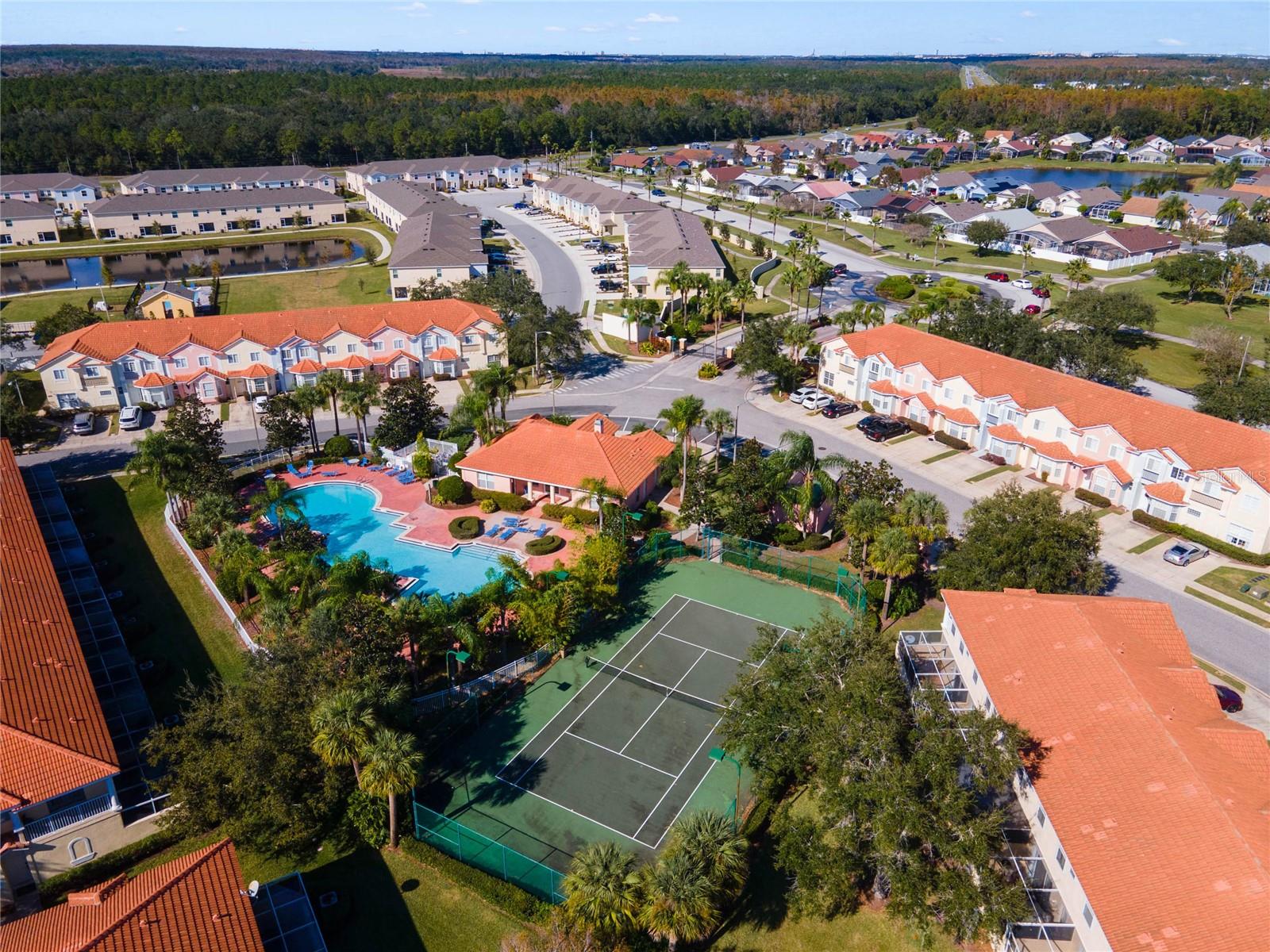 FIESTA KEY - Residential