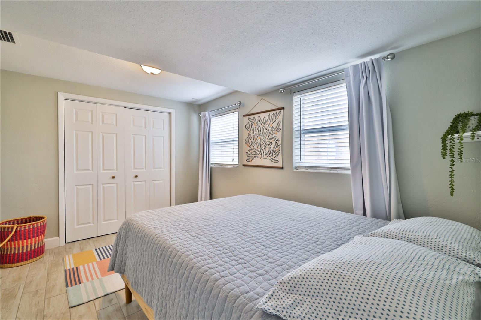 NEW SMYRNA BEACH - Residential