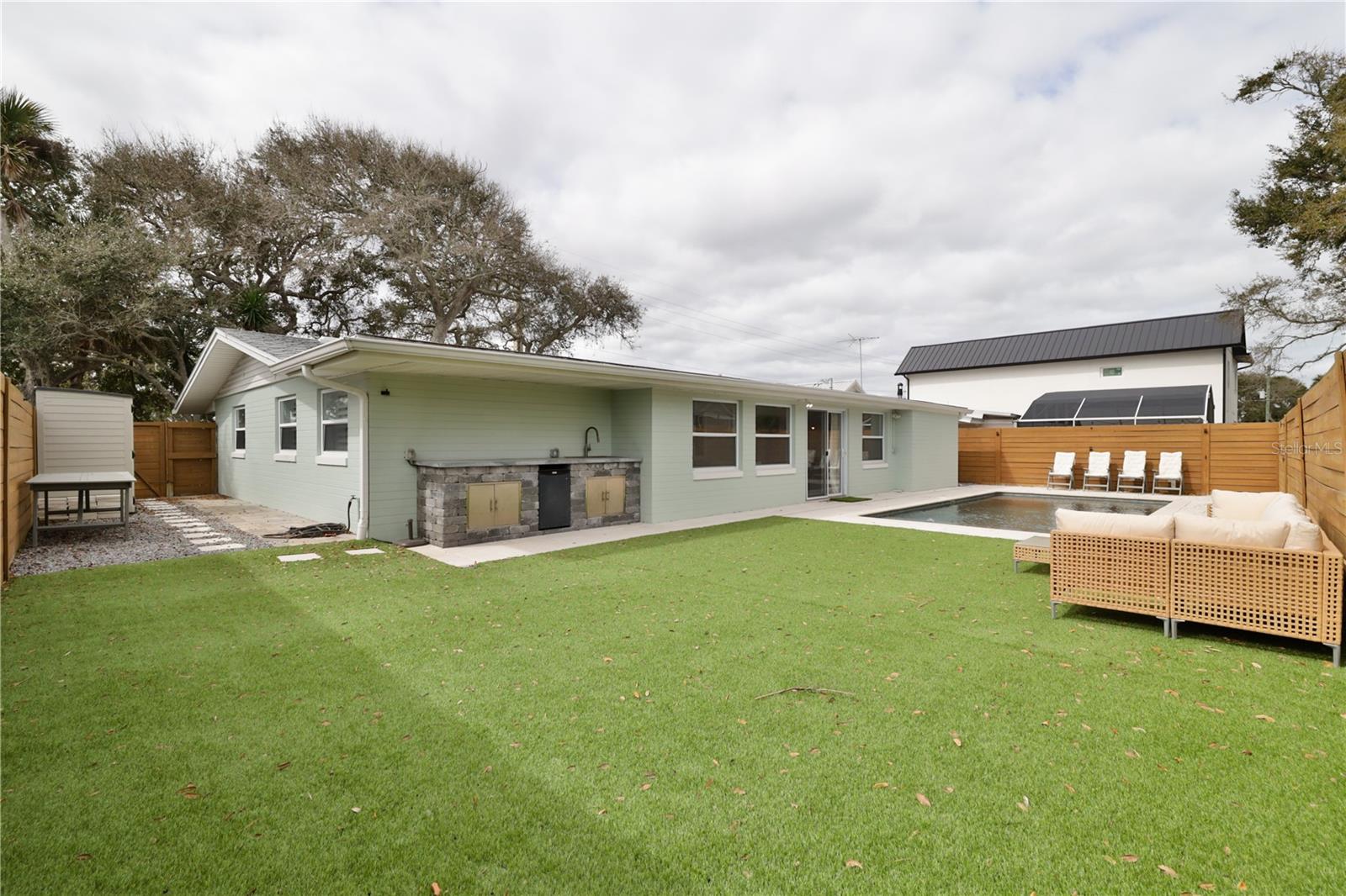 NEW SMYRNA BEACH - Residential