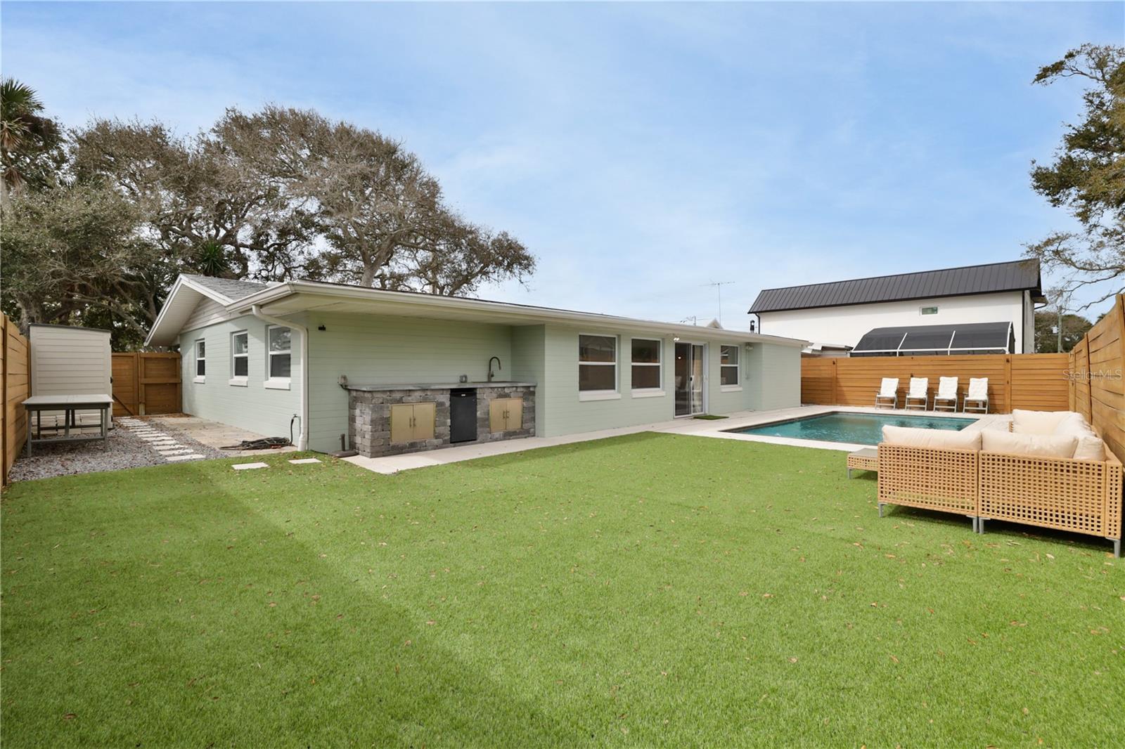 NEW SMYRNA BEACH - Residential