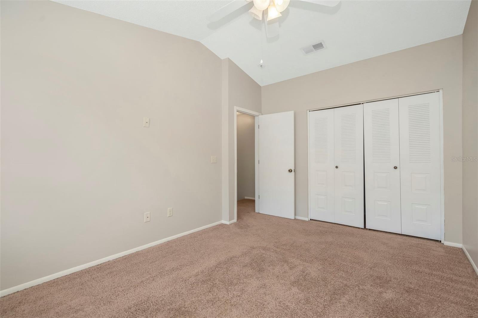 THE TWNHMS AT KENSINGTON PH - Residential